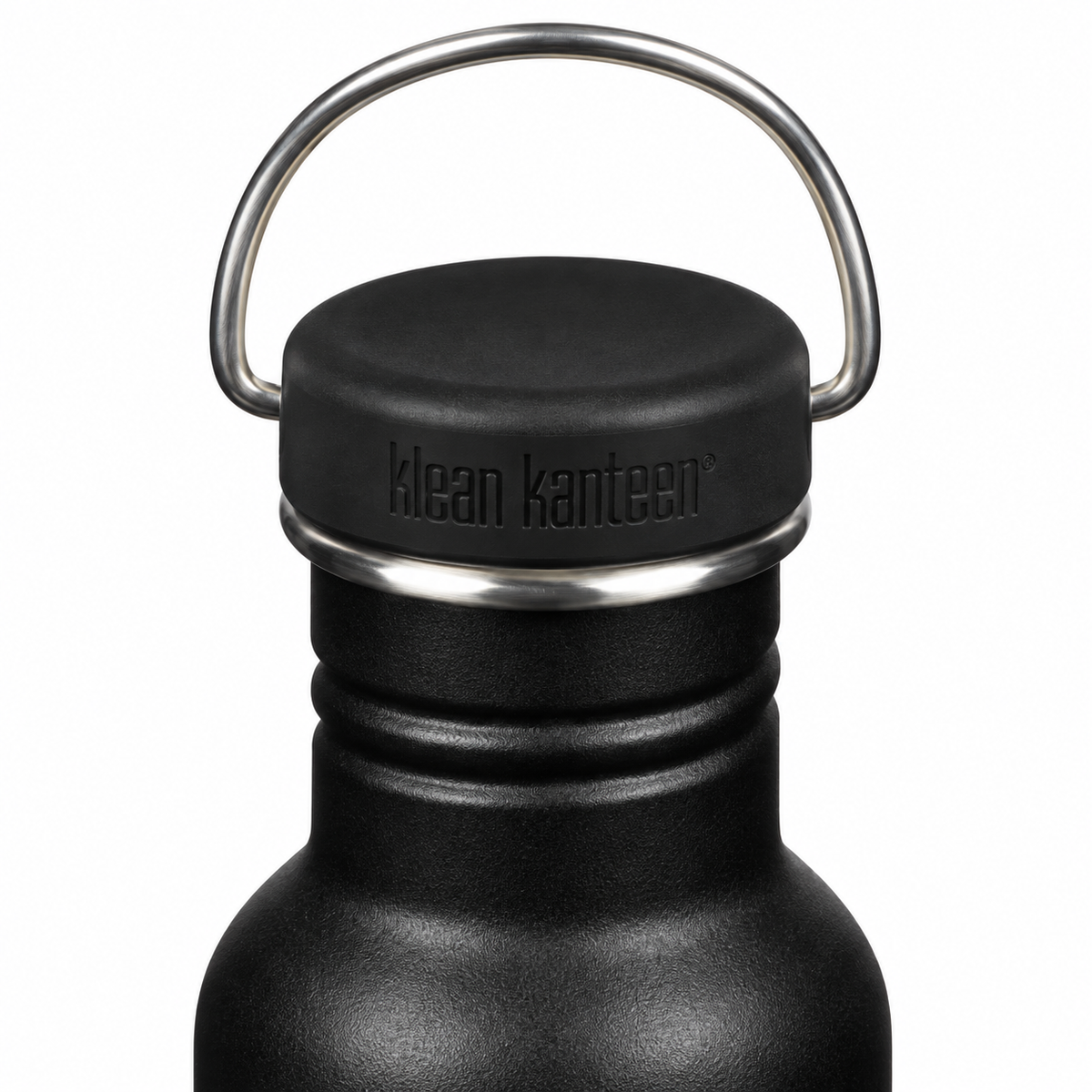 Botella negra WalkBCN de 800 ml. Imagen conceptual de la personalización.